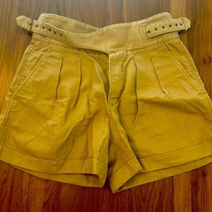 Banana Republic Adjustable Khaki Safari Shorts, Size 4P